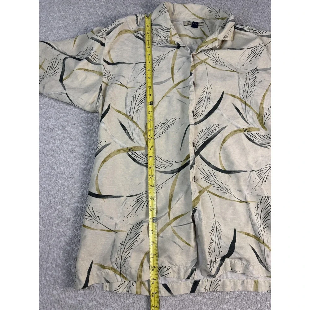 Tommy Bahama Shirt Mens Large Beige Silk Hawaiian Leaf Print Button‎ Up Camp